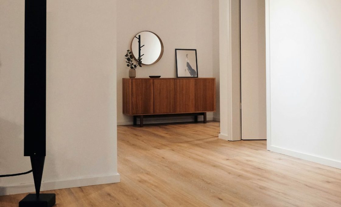 Pavimenti in vinile a Milano: soluzioni di posa versatili e di design 1